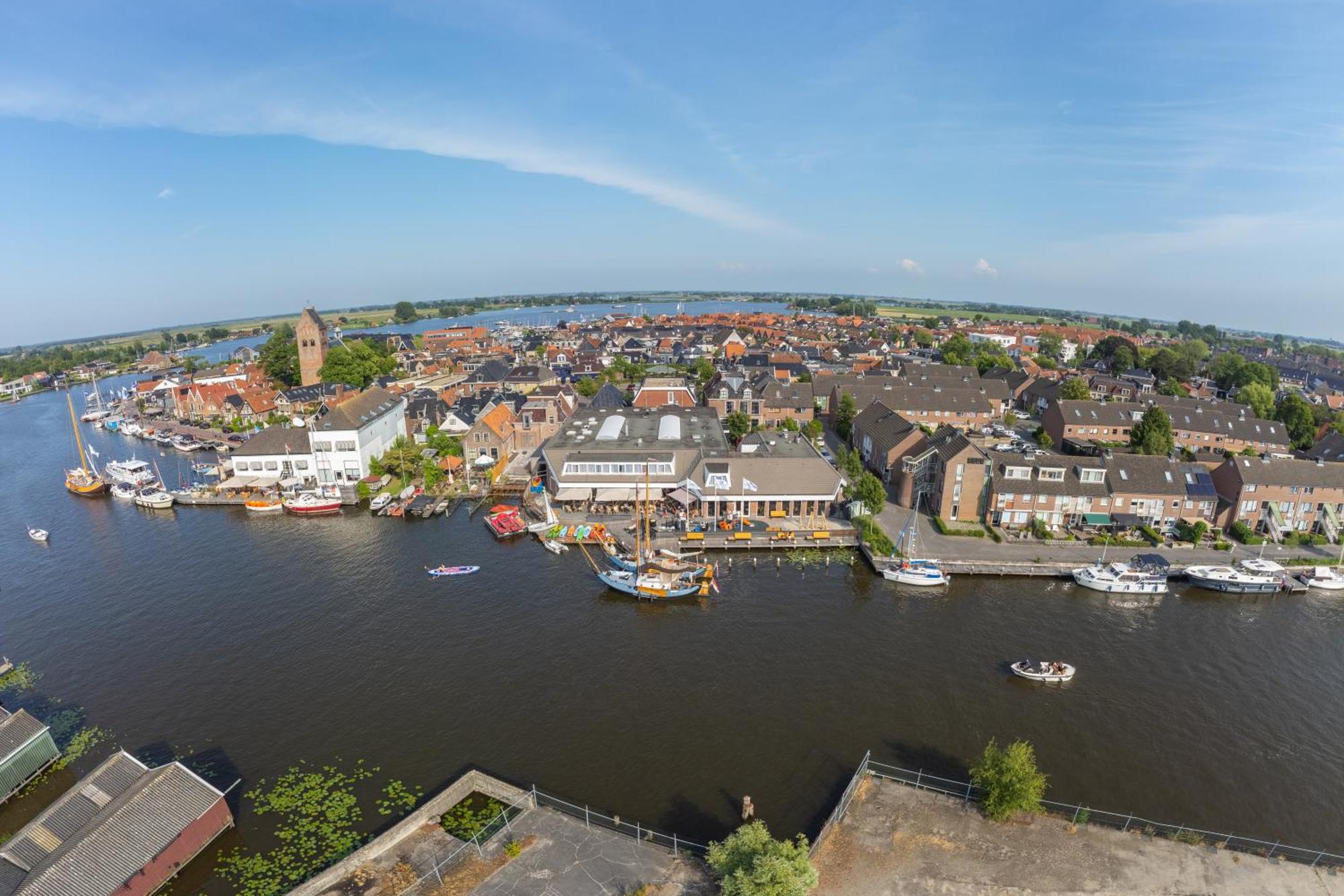 Oer'T Hout Hostel Grou Exterior photo