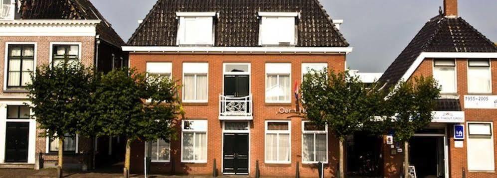 Oer'T Hout Hostel Grou Exterior photo